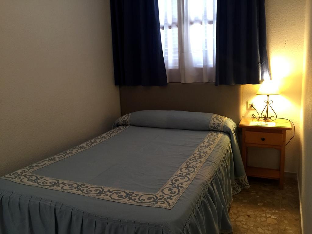 Hostal Juan De Austria II Агуадульсе Номер фото