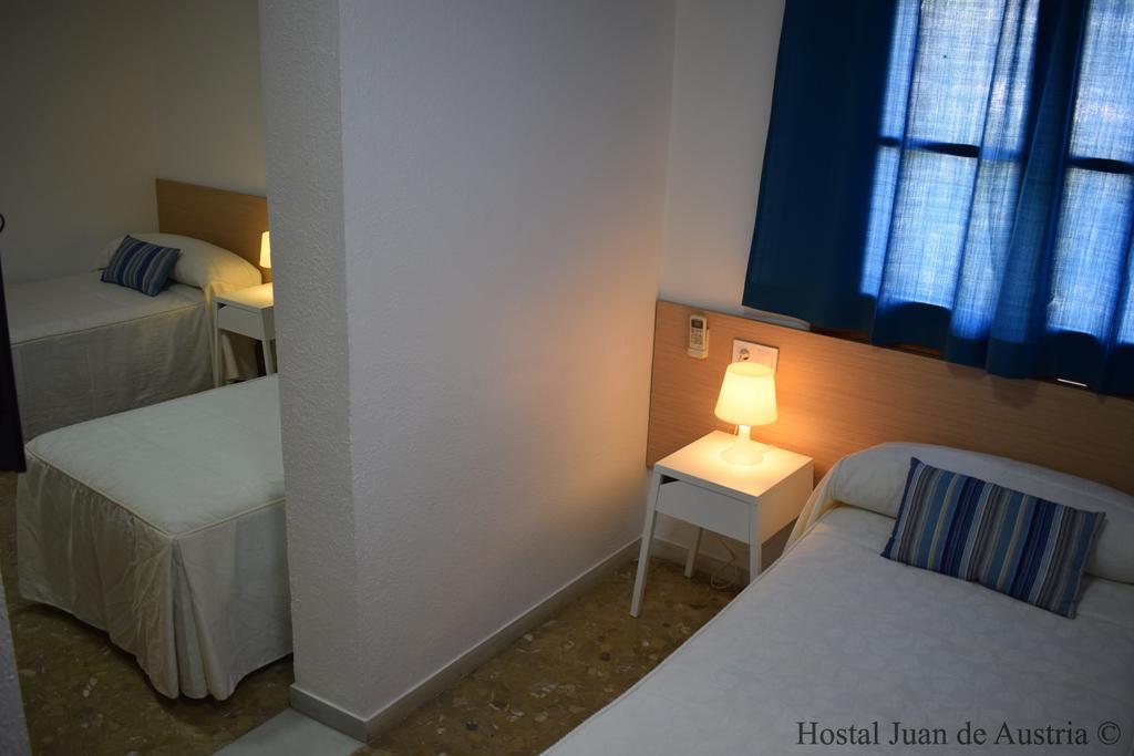 Hostal Juan De Austria II Агуадульсе Номер фото
